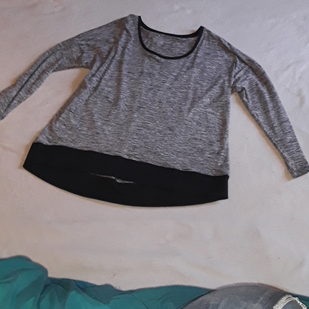 Long sleeve  lightweight top
